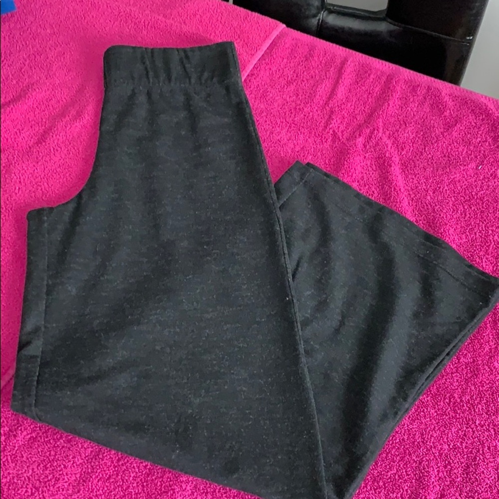 NWOT Max Studio pull on pants, size L